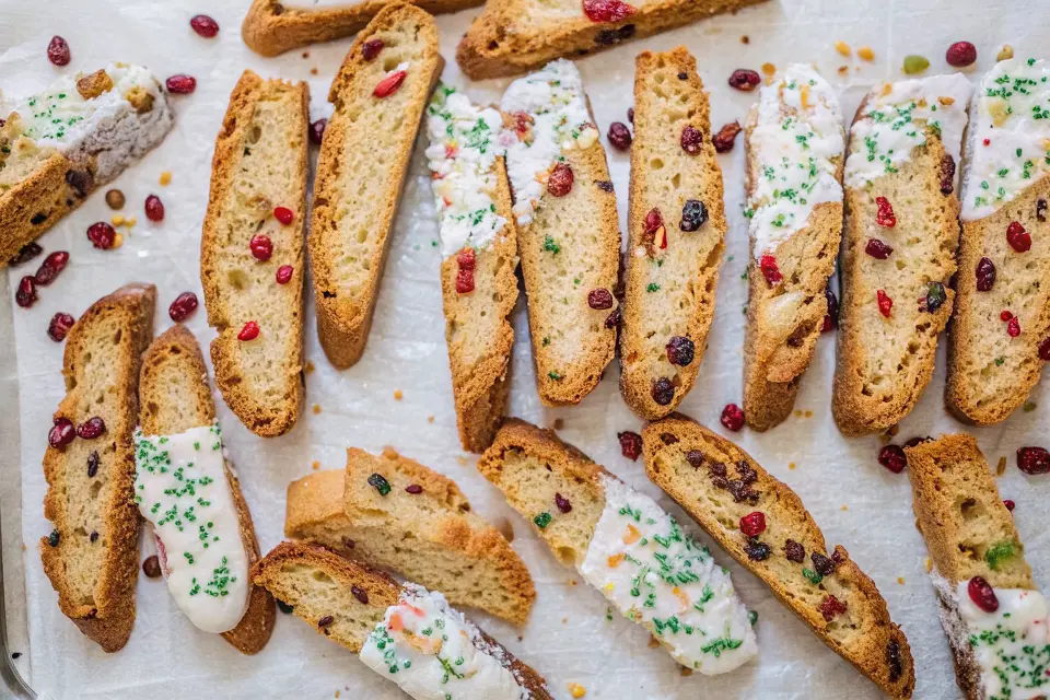 Cranberry Pistachio Biscotti