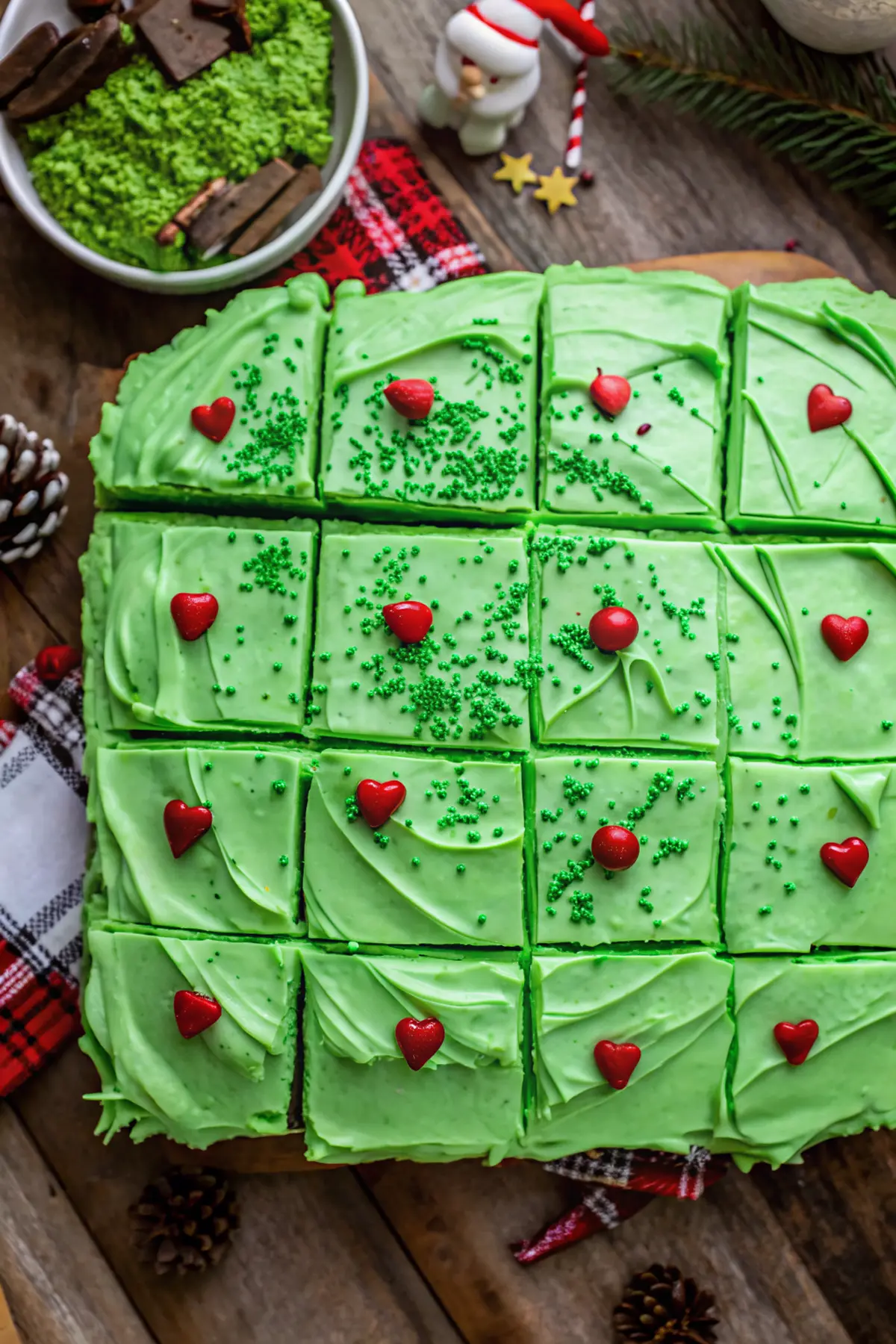 Grinch Cake