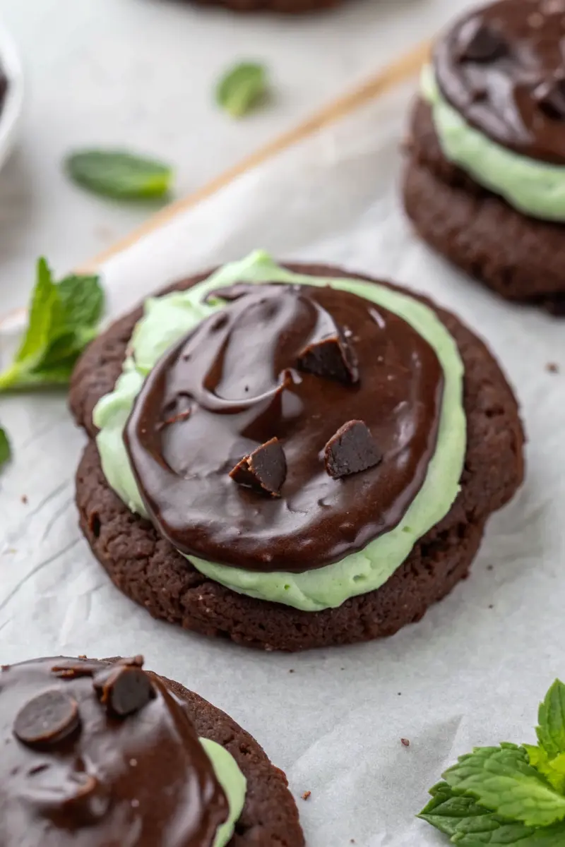Chilled Crumbl Mint Brownie Cookies