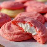Strawberry Cheesecake Cookies